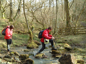 Negotiating the raging torrent, Raygate Slack!/from a photo by Arnold Underwood/2005