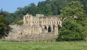 Rievaulx Abbey/from a photo by Arnold Underwood/Sept 2005